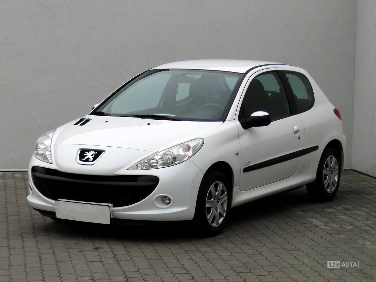 Peugeot 206, 2011 - pohled č. 3