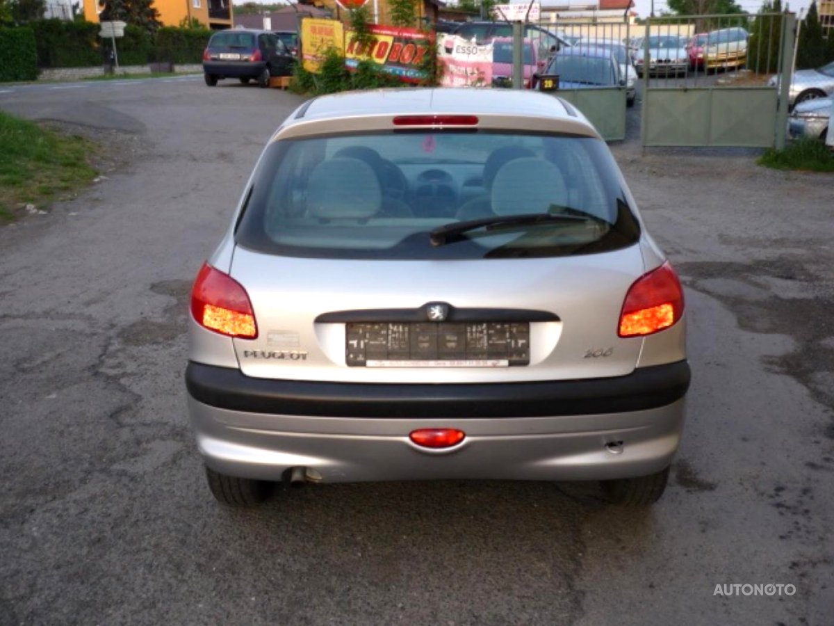 Peugeot 206, 1999 - pohled č. 5