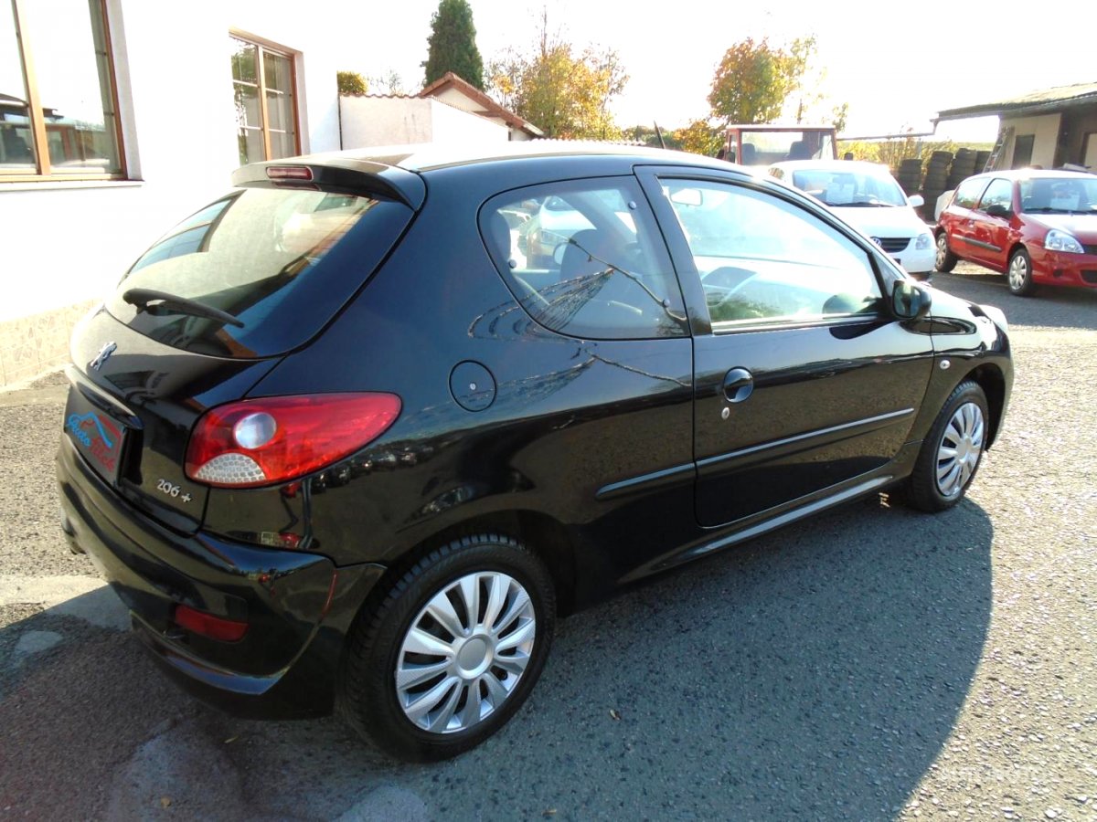 Peugeot 206, 2010 - pohled č. 5