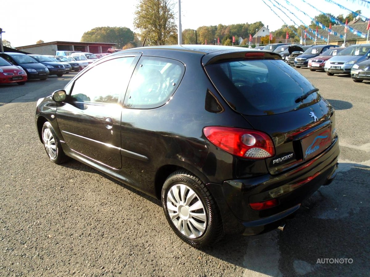 Peugeot 206, 2010 - pohled č. 7