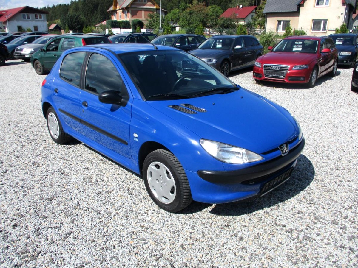 Peugeot 206, 2000 - pohled č. 3