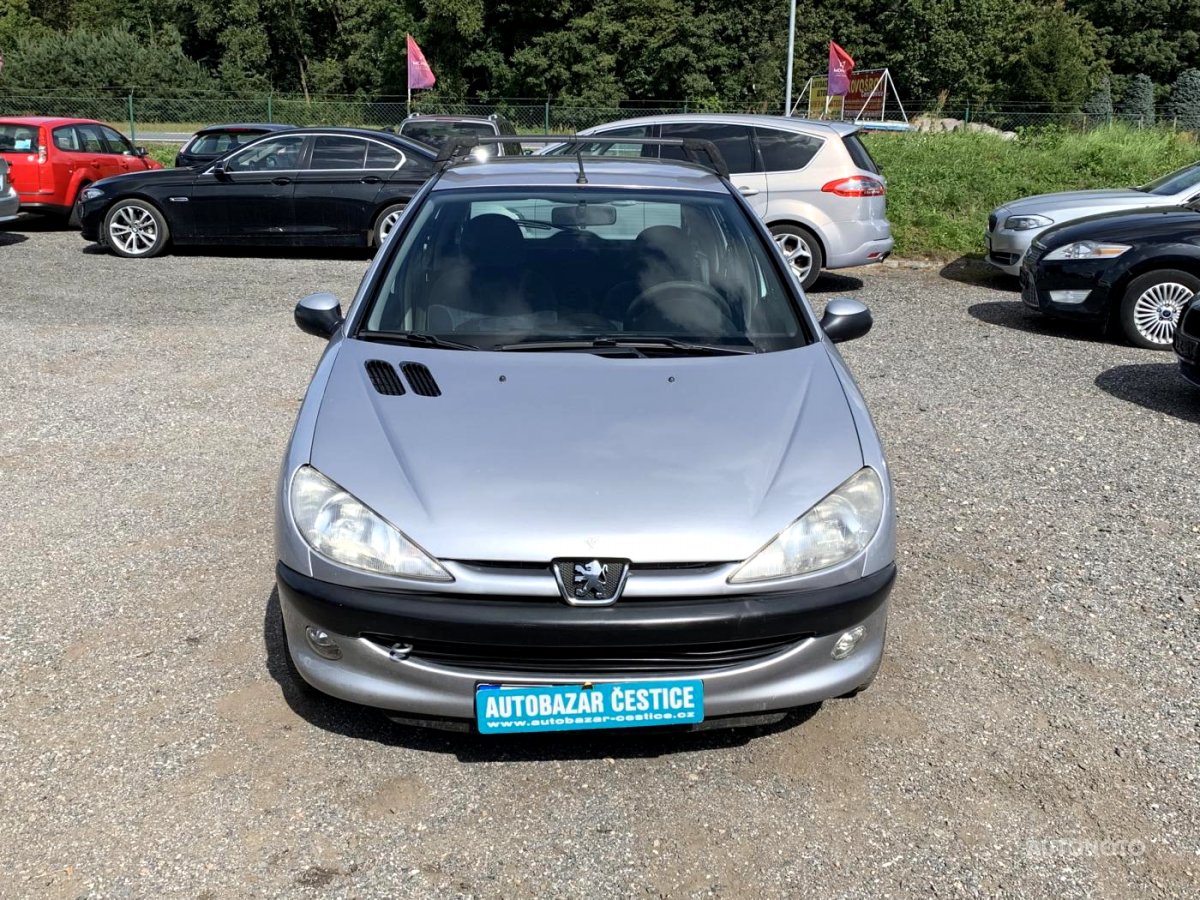 Peugeot 206, 1999 - pohled č. 3