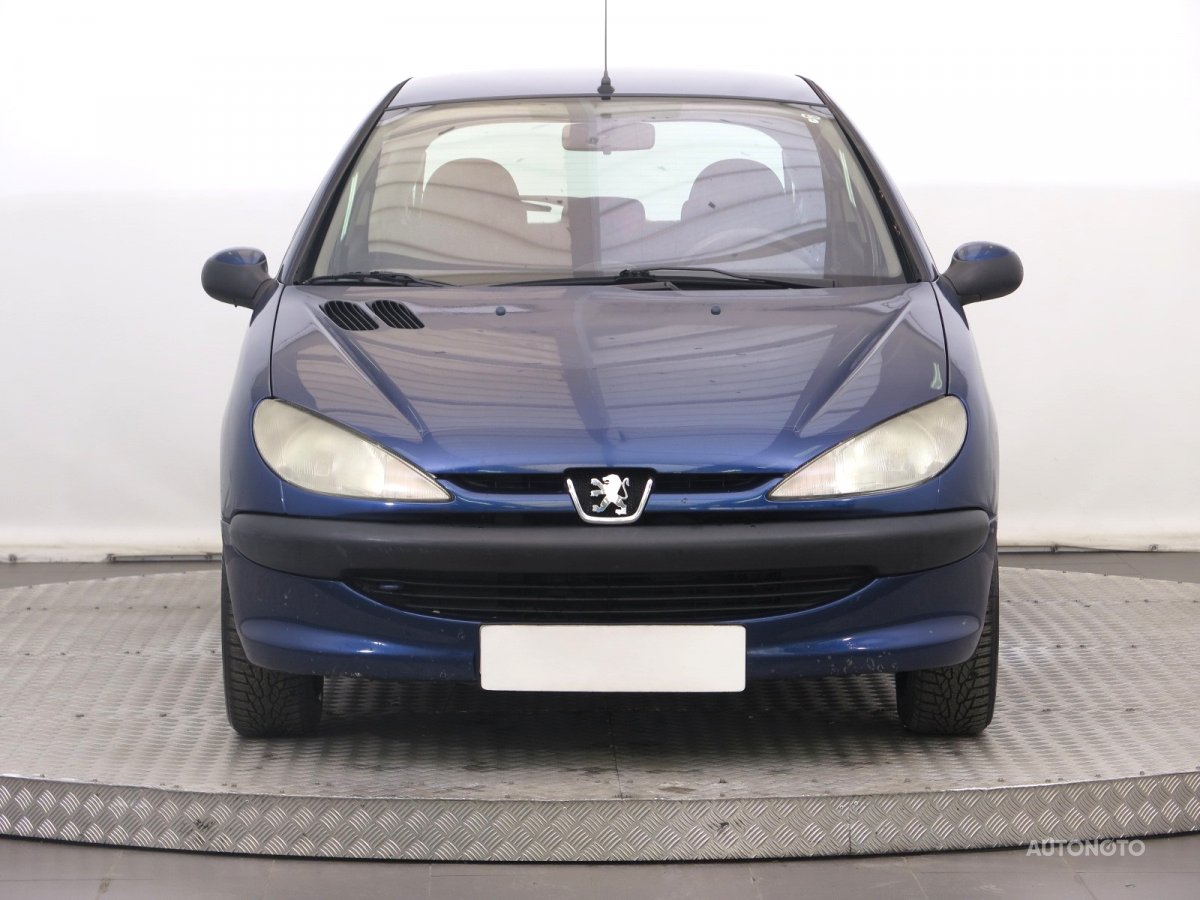 Peugeot 206, 2003 - pohled č. 2