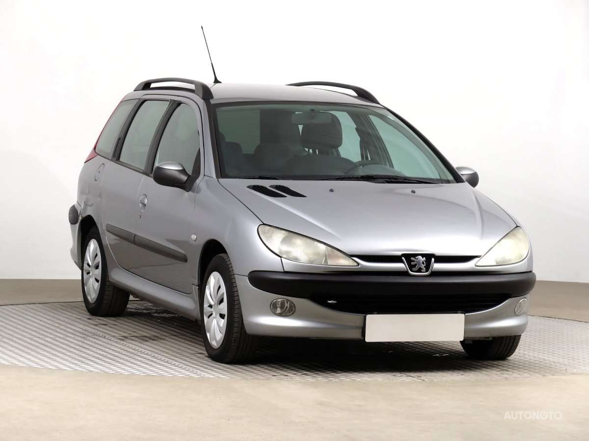 Peugeot 206, 2003 - pohled č. 1