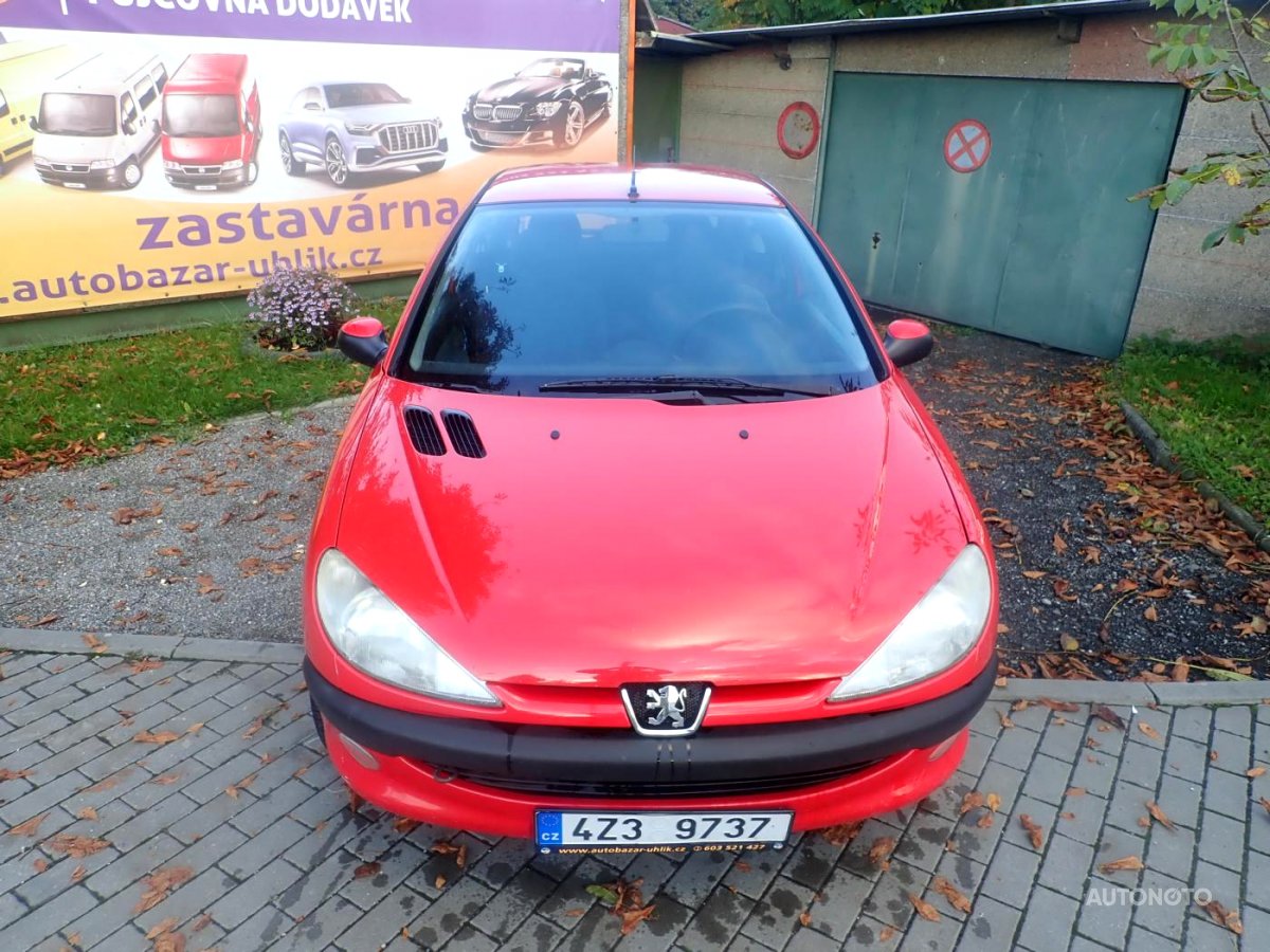 Peugeot 206, 1998 - celkový pohled