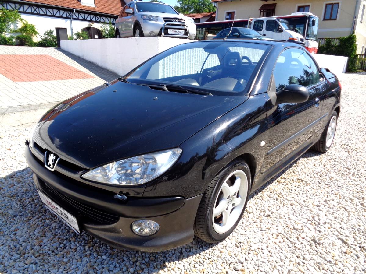 Peugeot 206, 2002 - pohled č. 2
