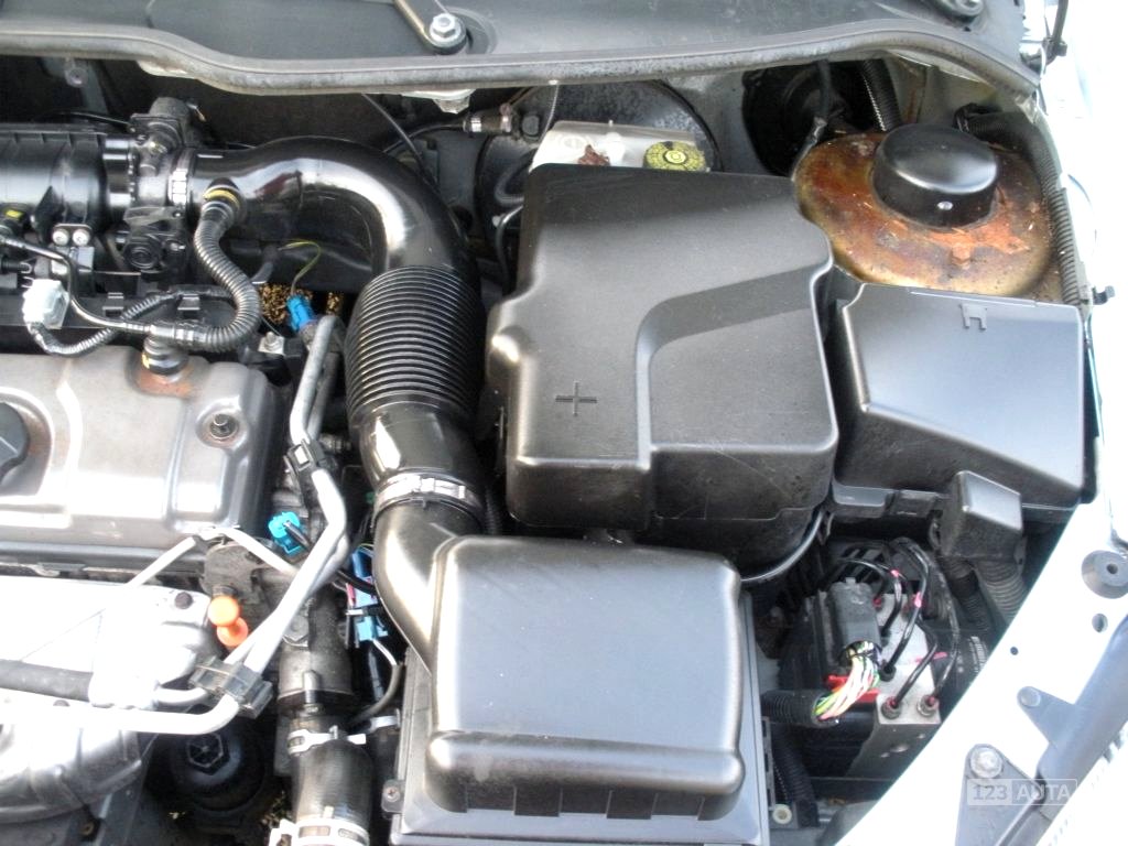 Peugeot 206, 2002 - pohled č. 19