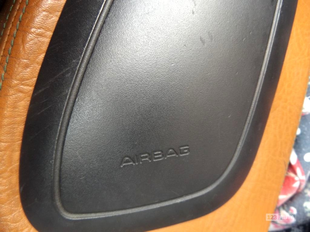 Peugeot 206, 2002 - pohled č. 20