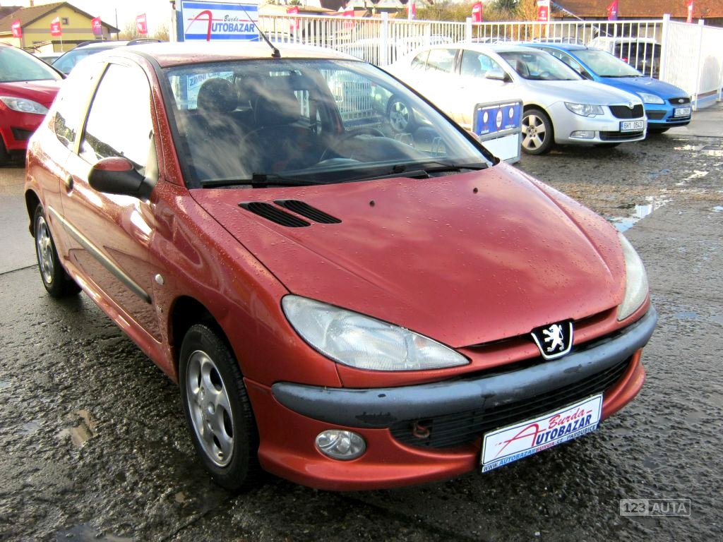 Peugeot 206, 1999 - pohled č. 2