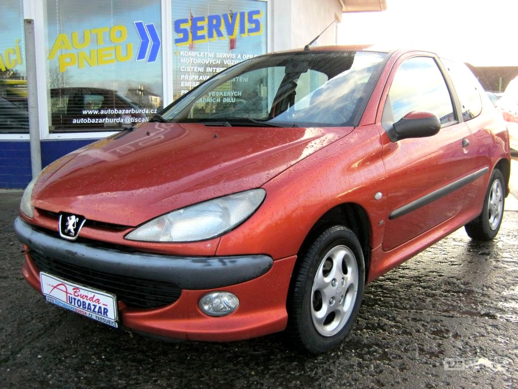 Peugeot 206, 1999 - pohled č. 4