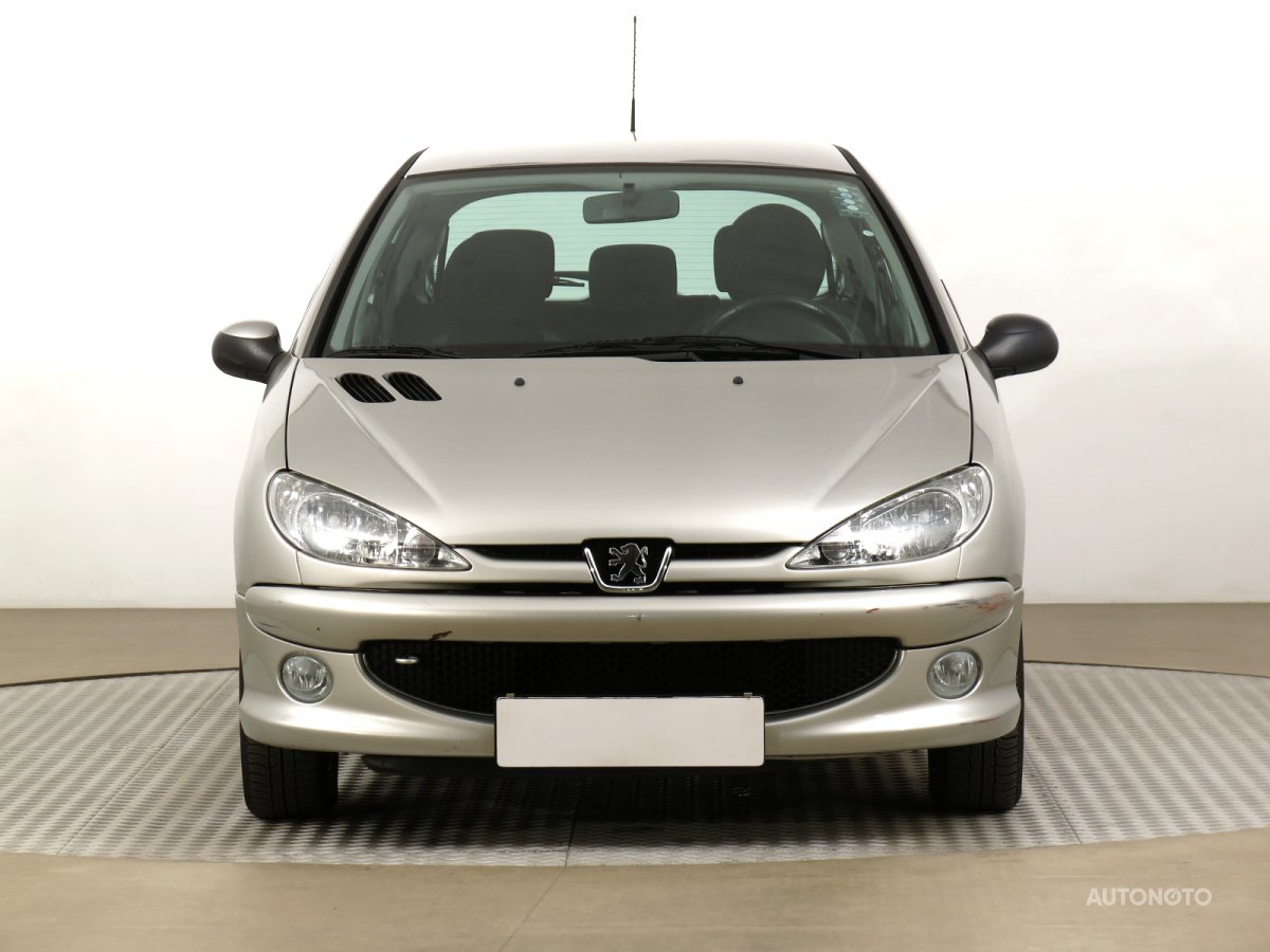 Peugeot 206, 2006 - pohled č. 2