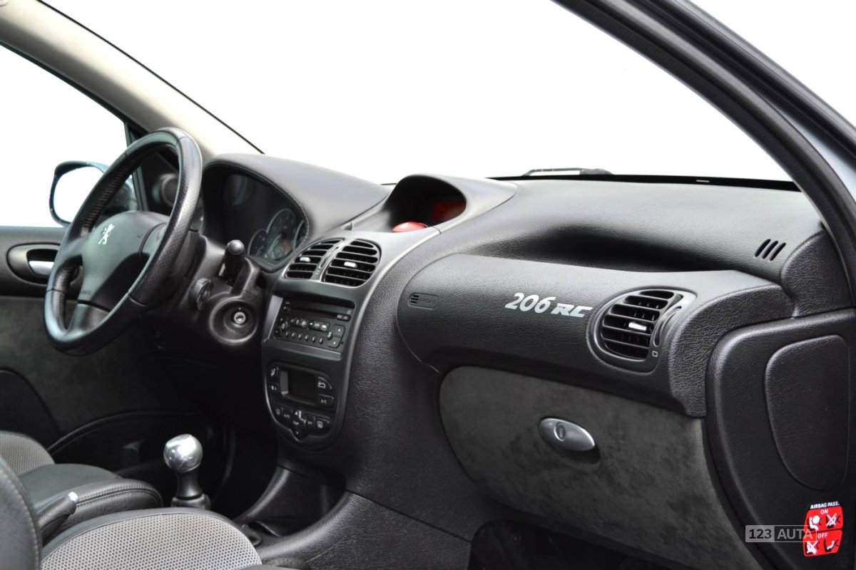 Peugeot 206, 2004 - pohled č. 19