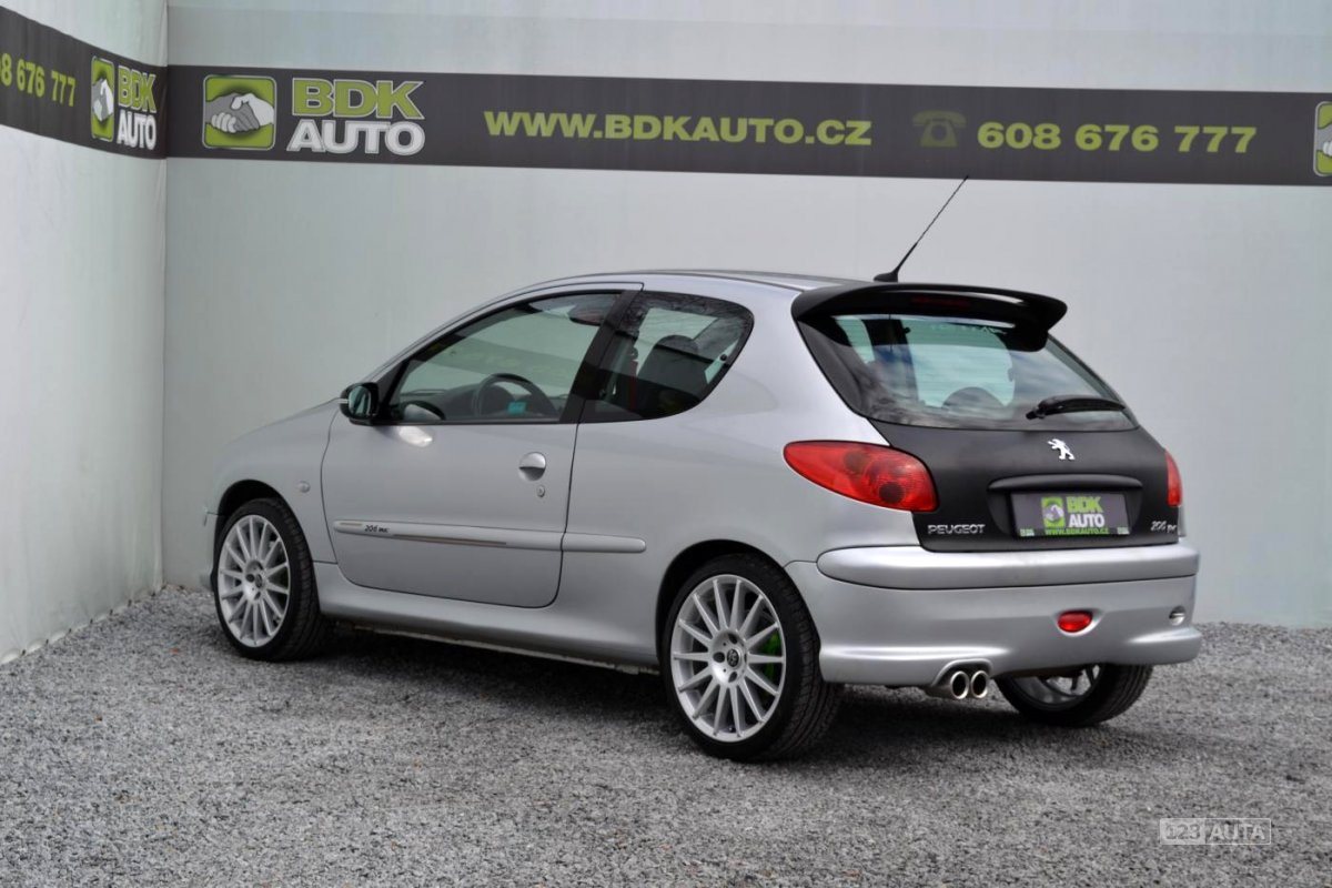 Peugeot 206, 2004 - pohled č. 4