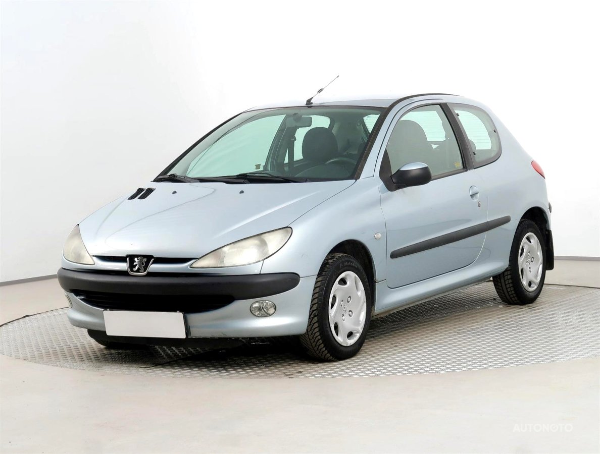 Peugeot 206, 2003 - pohled č. 3