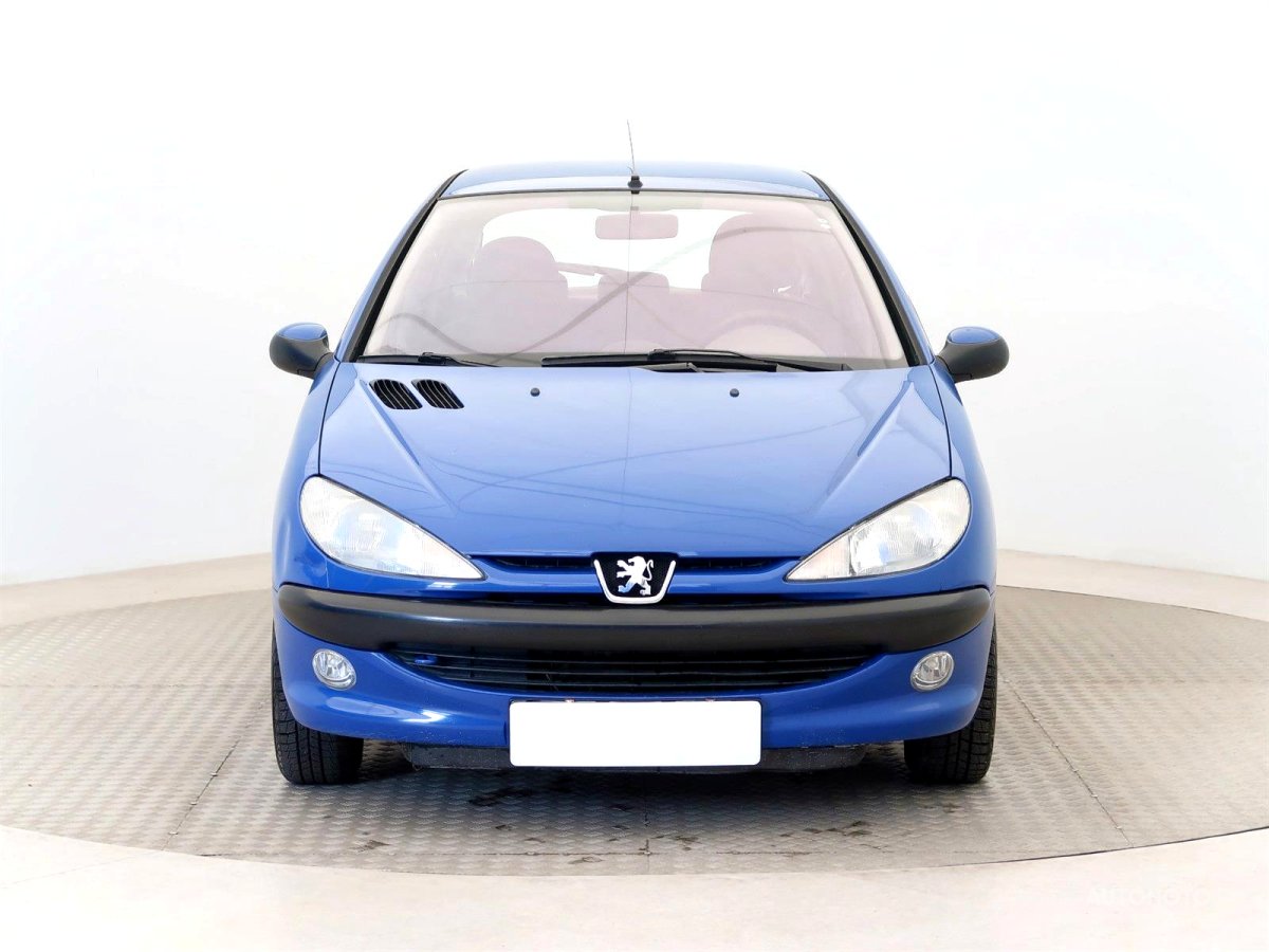 Peugeot 206, 2003 - pohled č. 2