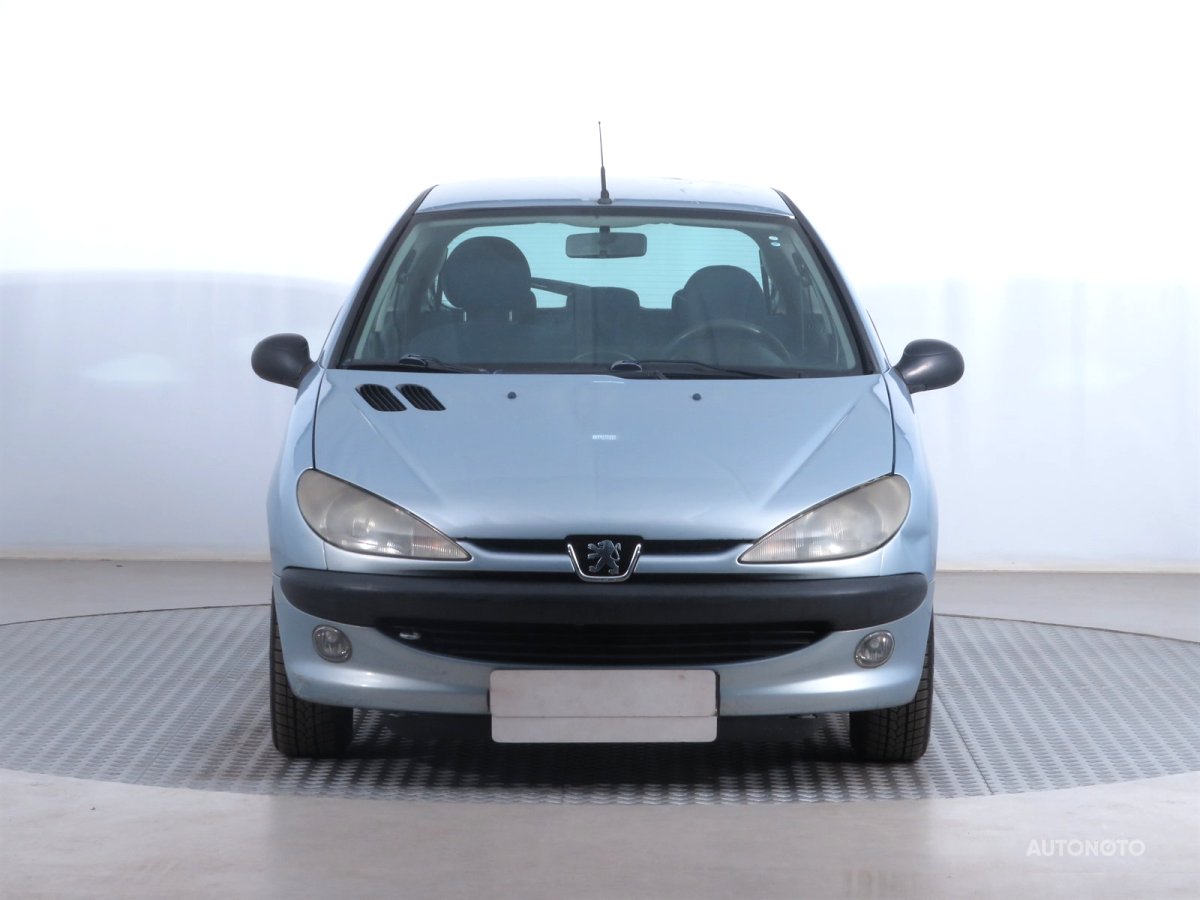 Peugeot 206, 2002 - pohled č. 2