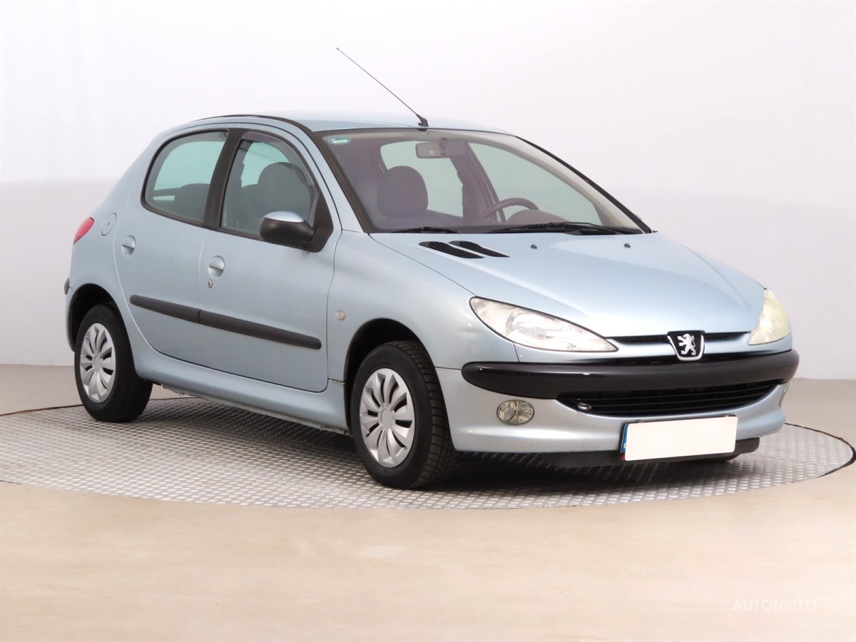 Peugeot 206, 2003 - celkový pohled