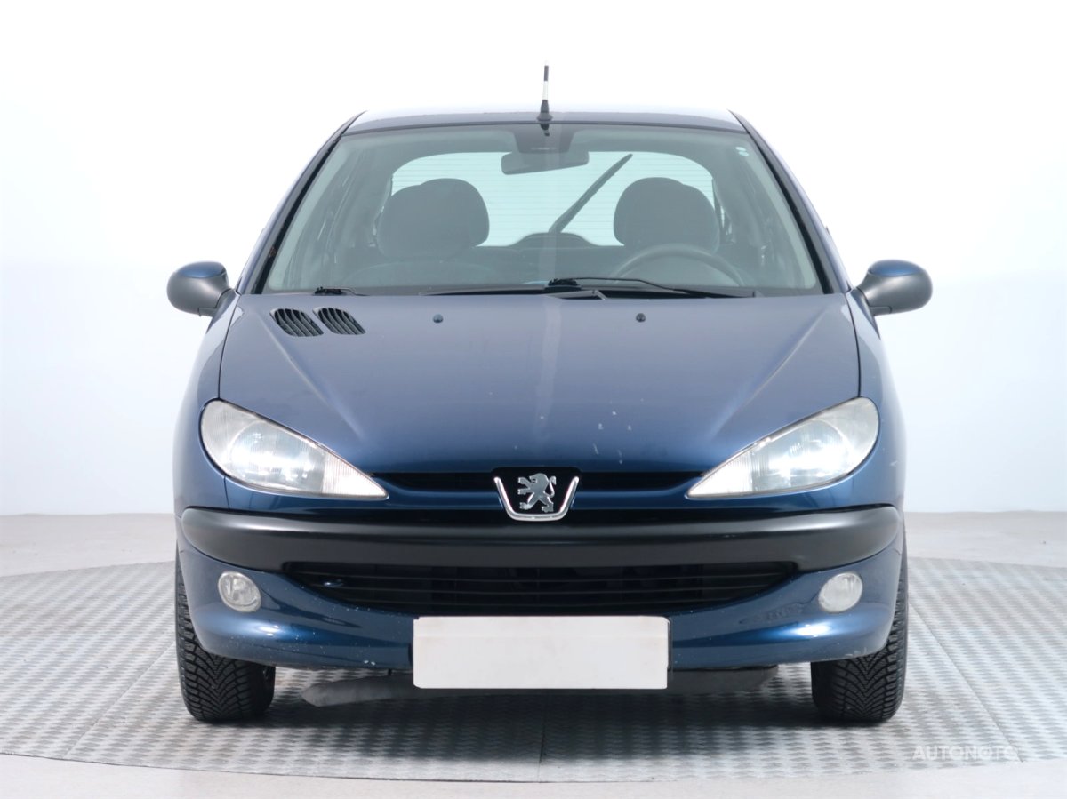 Peugeot 206, 2003 - pohled č. 2