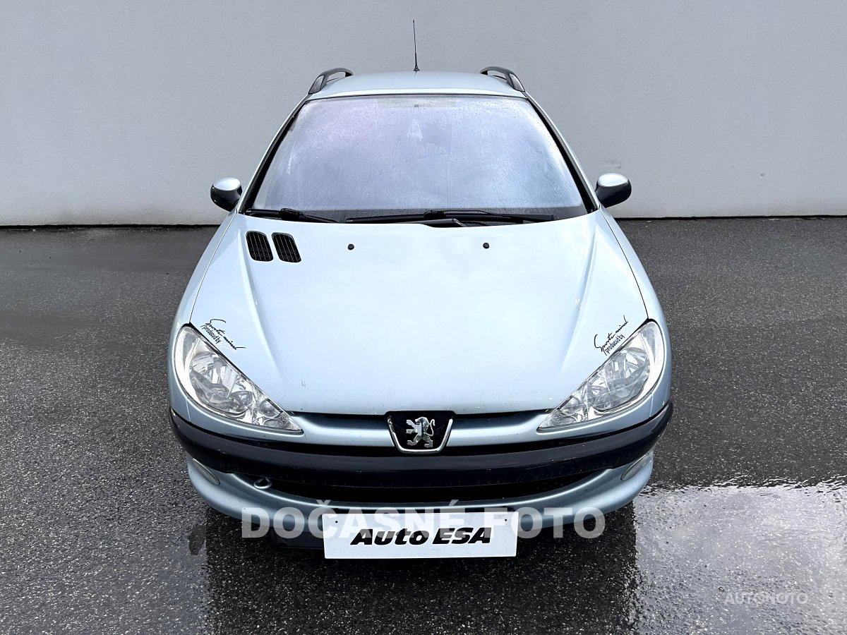 Peugeot 206, 2003 - pohled č. 2