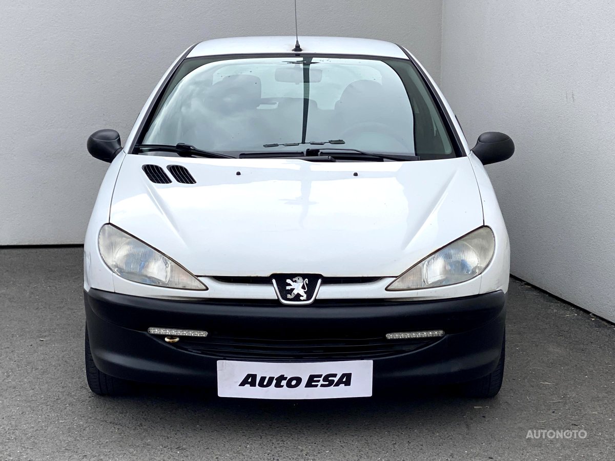 Peugeot 206, 2000 - pohled č. 2
