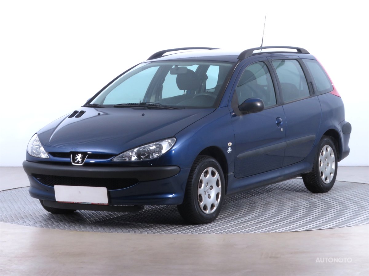 Peugeot 206, 2005 - pohled č. 3