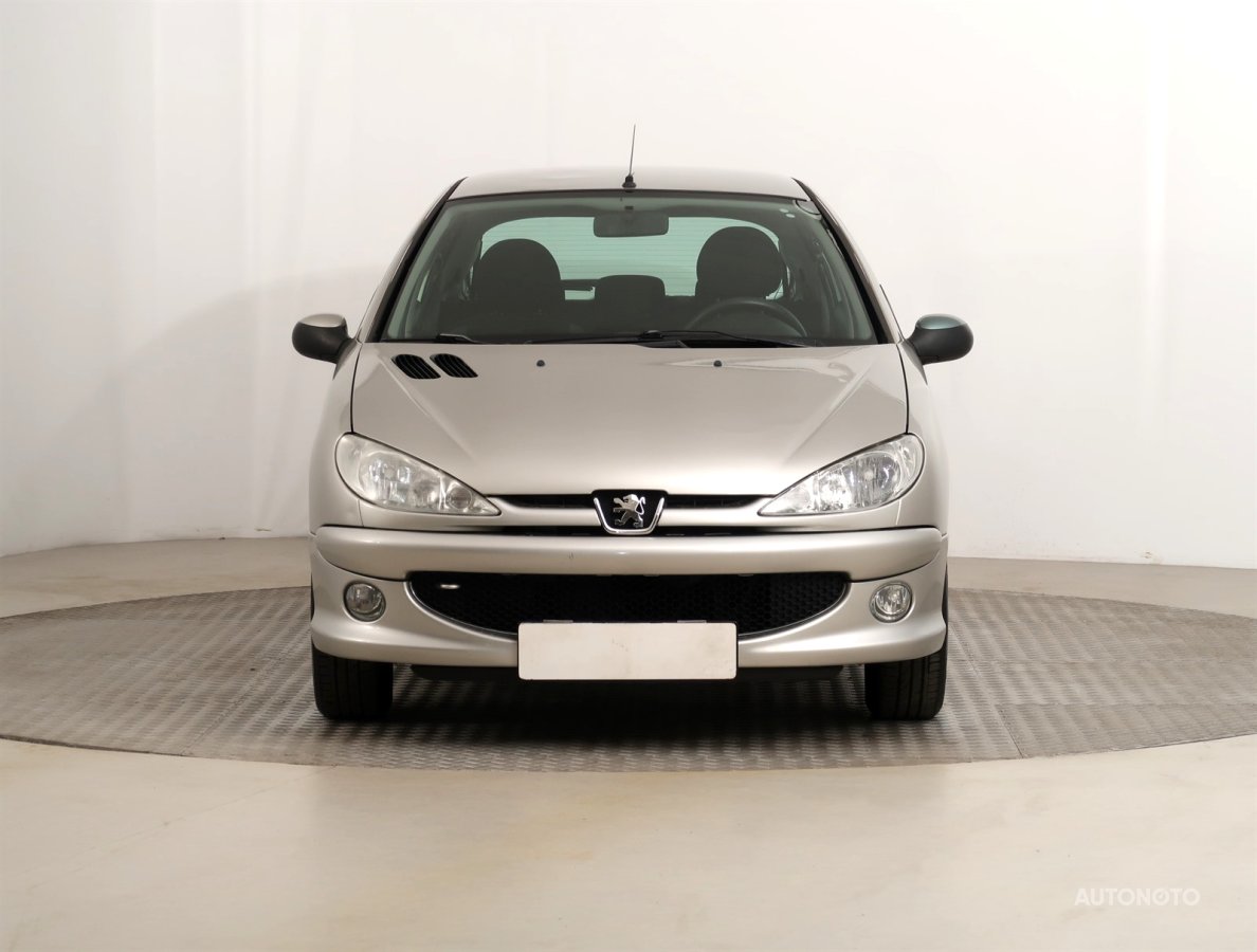 Peugeot 206, 2007 - pohled č. 2