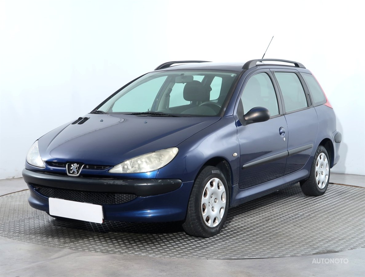Peugeot 206, 2005 - pohled č. 3