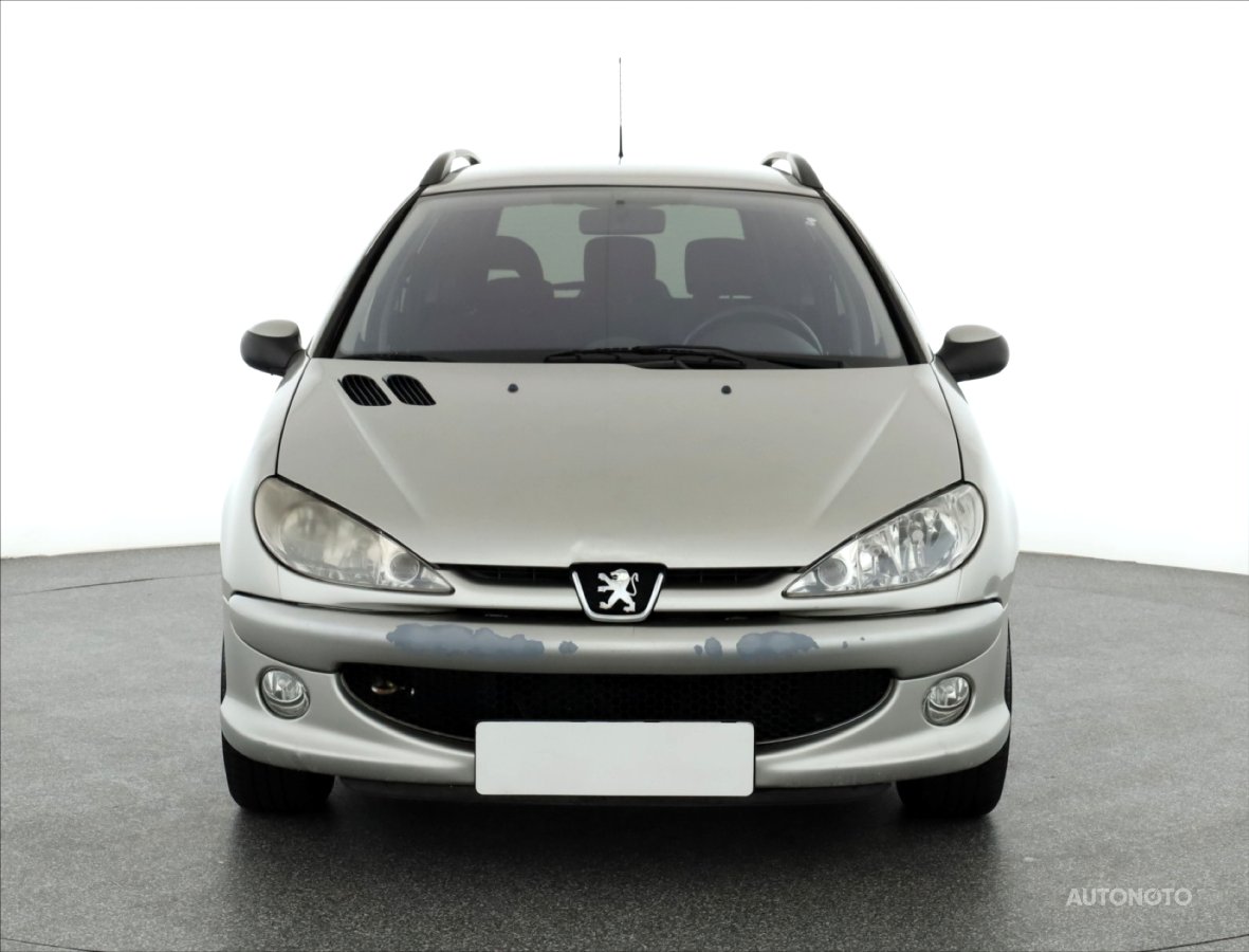 Peugeot 206, 2003 - pohled č. 2