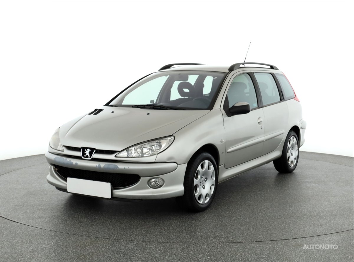 Peugeot 206, 2003 - pohled č. 3