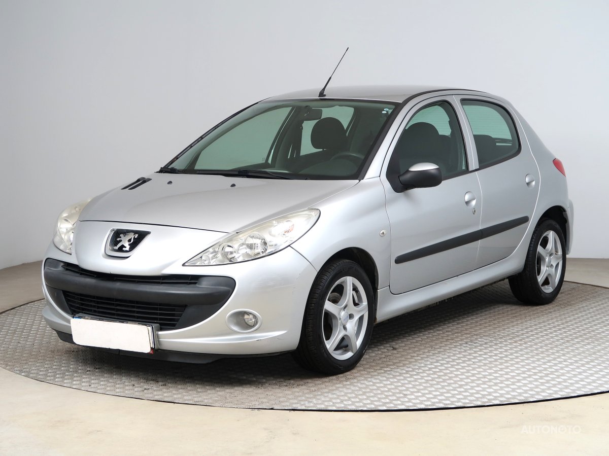 Peugeot 206, 2011 - pohled č. 3
