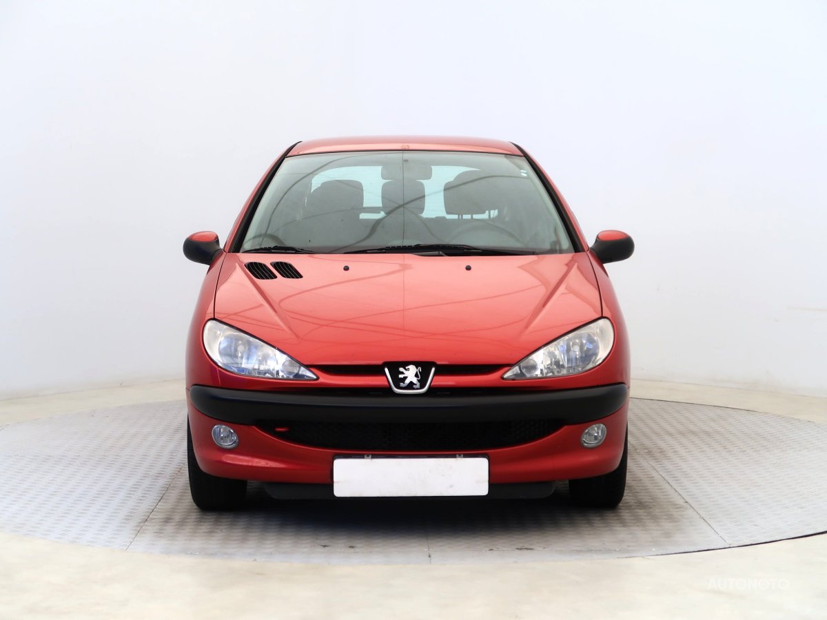 Peugeot 206, 2003 - pohled č. 2