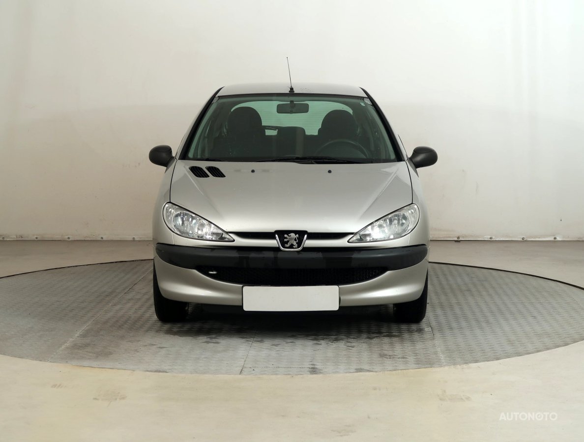 Peugeot 206, 2005 - pohled č. 2