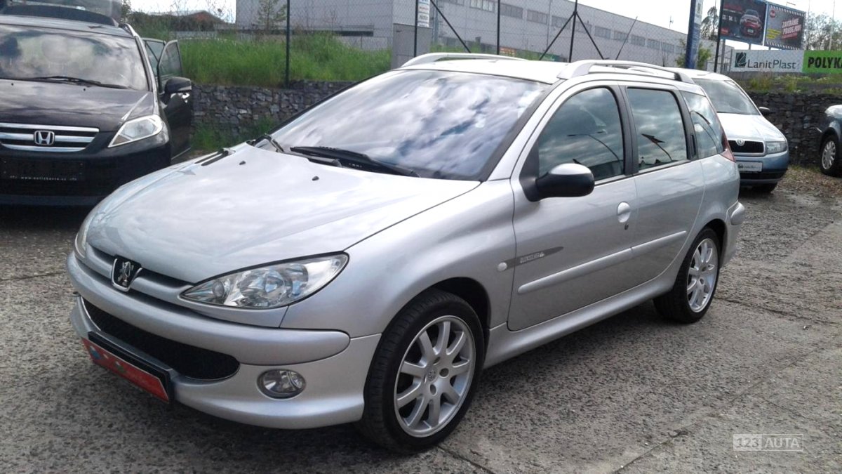 Peugeot 206, 2004 - pohled č. 15
