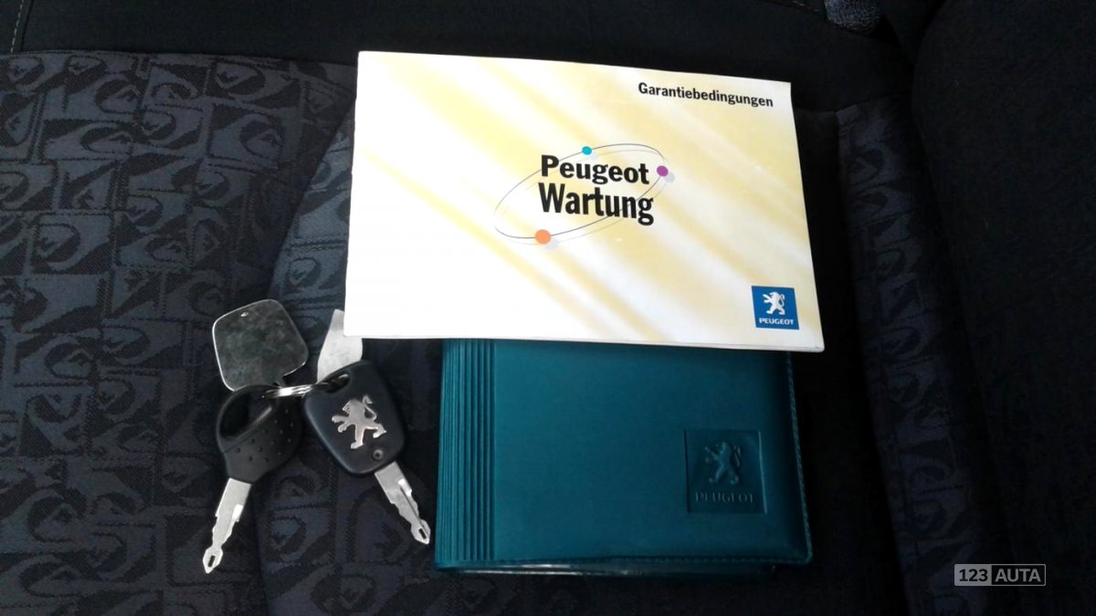 Peugeot 206, 2004 - pohled č. 26