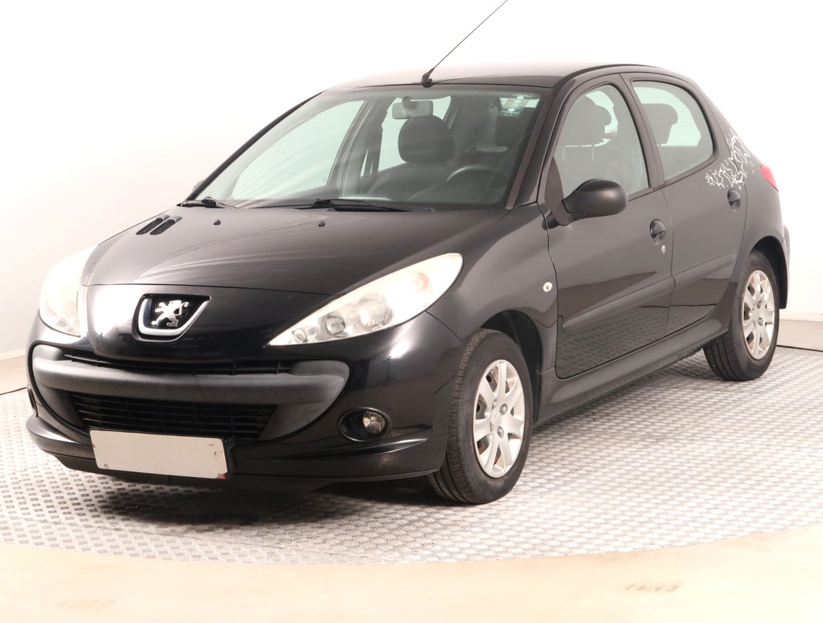 Peugeot 206, 2011 - pohled č. 3