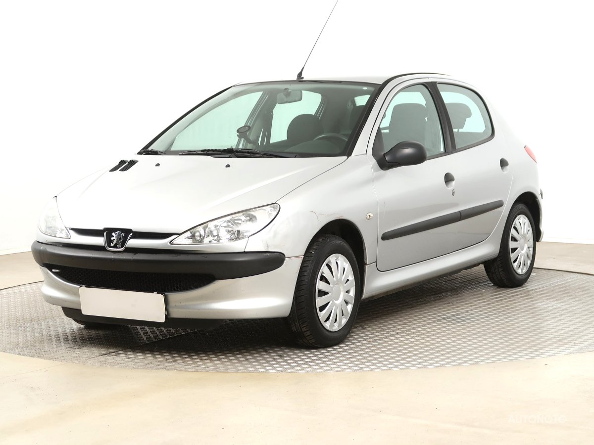 Peugeot 206, 2007 - pohled č. 3