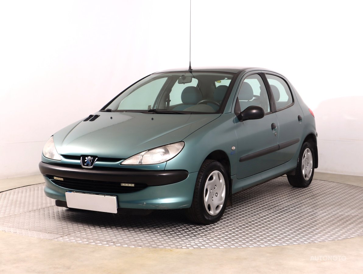 Peugeot 206, 2000 - pohled č. 3