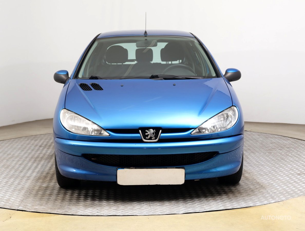 Peugeot 206, 2006 - pohled č. 2