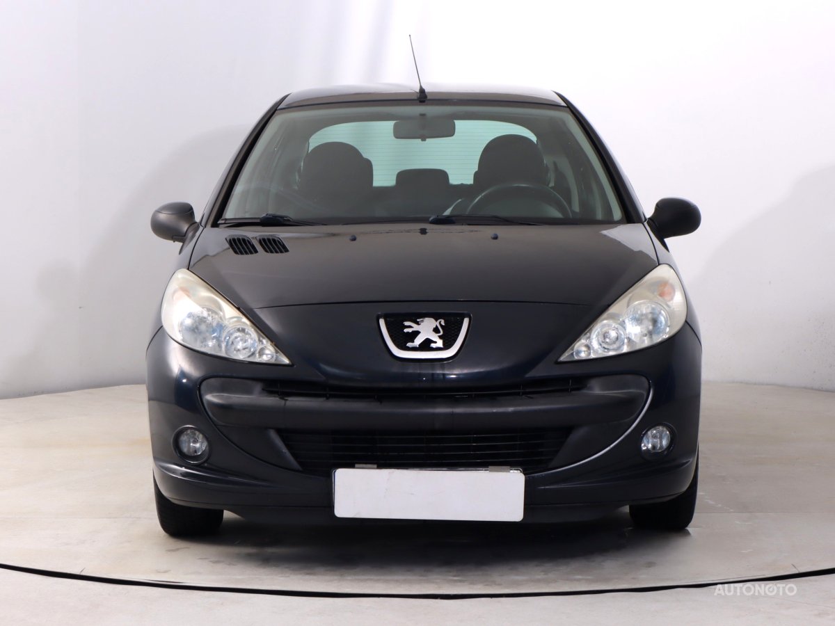 Peugeot 206, 2011 - pohled č. 2