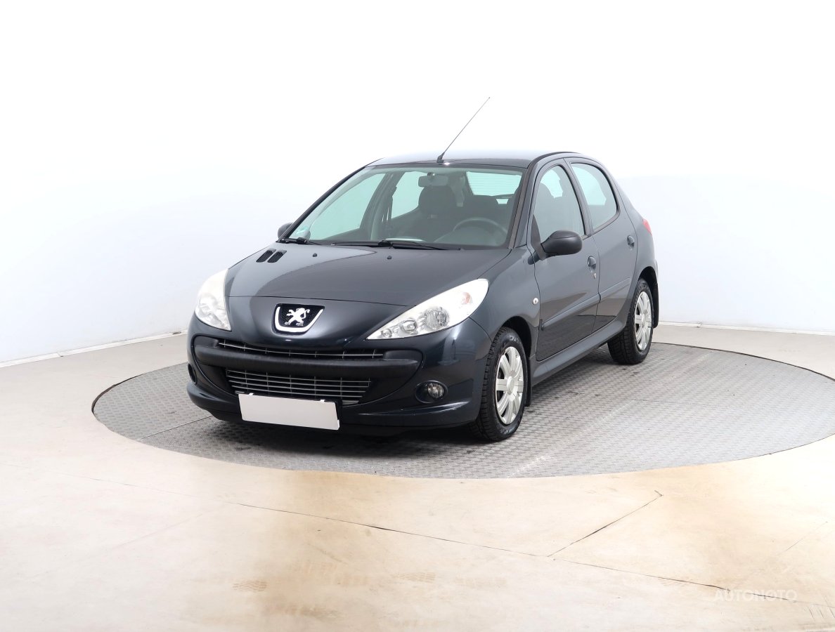 Peugeot 206, 2011 - pohled č. 3