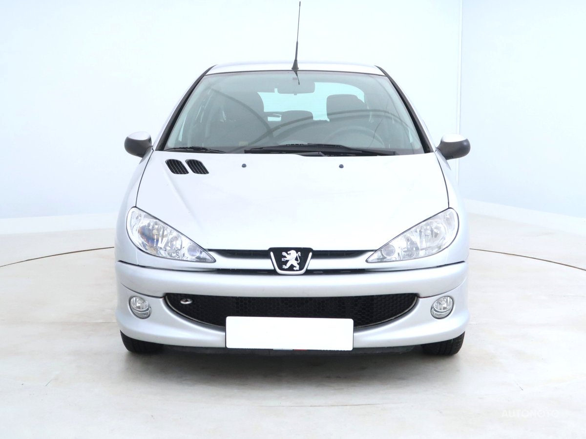 Peugeot 206, 2008 - pohled č. 2