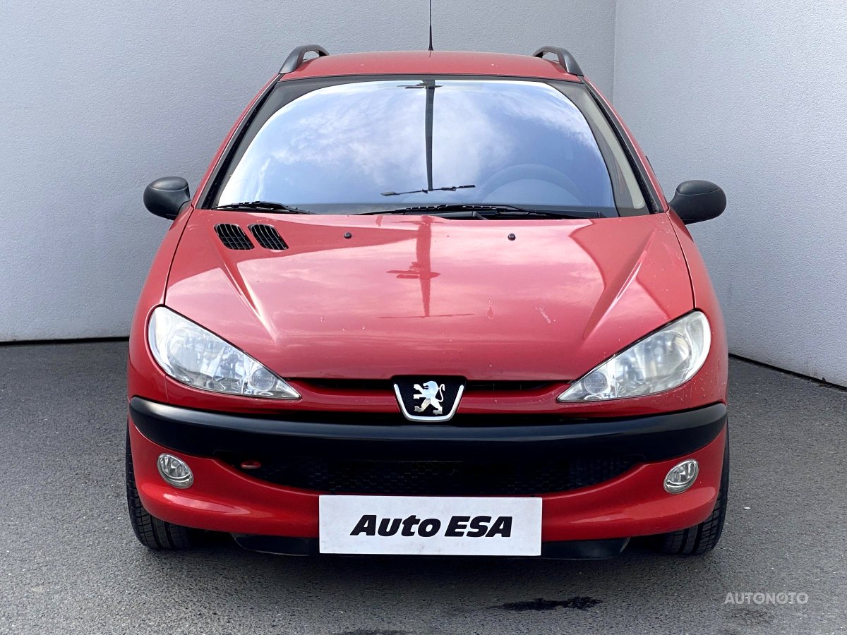 Peugeot 206, 2003 - pohled č. 2