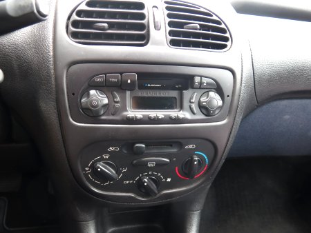 Peugeot 206, 1999 - pohled č. 13