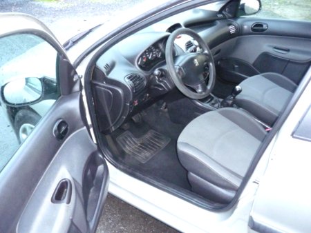 Peugeot 206, 2006 - pohled č. 11