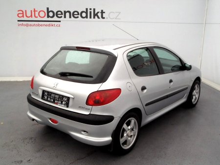 Peugeot 206, 2008 - pohled č. 7