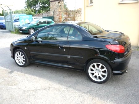 Peugeot 206, 2003 - pohled č. 5