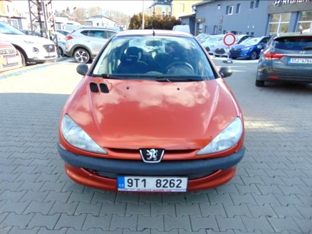 Peugeot 206, 2001 - pohled č. 2
