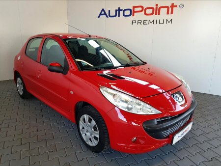 Peugeot 206, 2011 - pohled č. 3