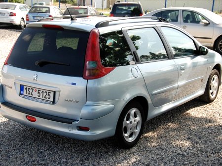 Peugeot 206, 2007 - pohled č. 3