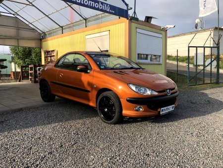 Peugeot 206, 2002 - pohled č. 3